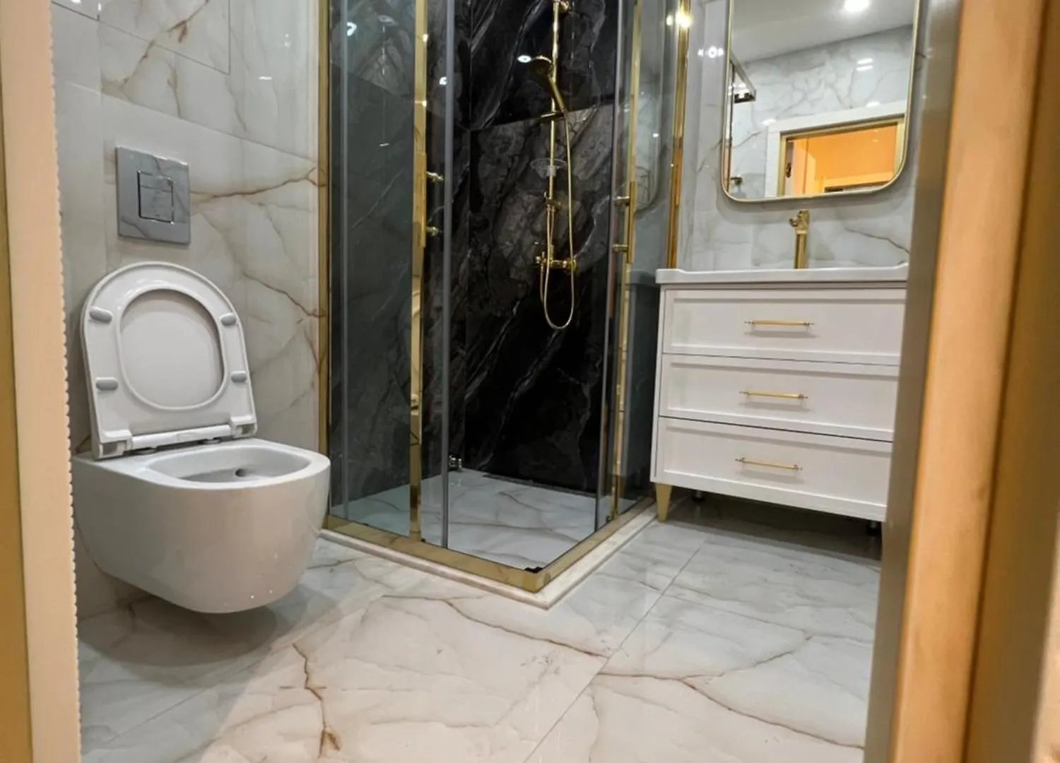 Luxary Home Millennium Baku