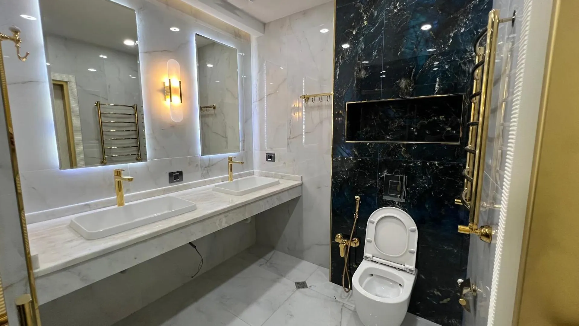 Luxary Home Millennium Baku 0*,  Azerbaijan