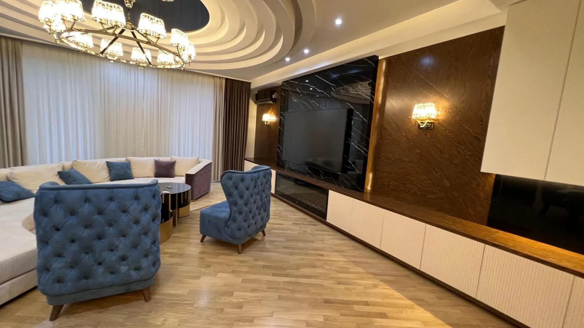 Luxary Home Millennium Baku 0*,  Azerbaijan
